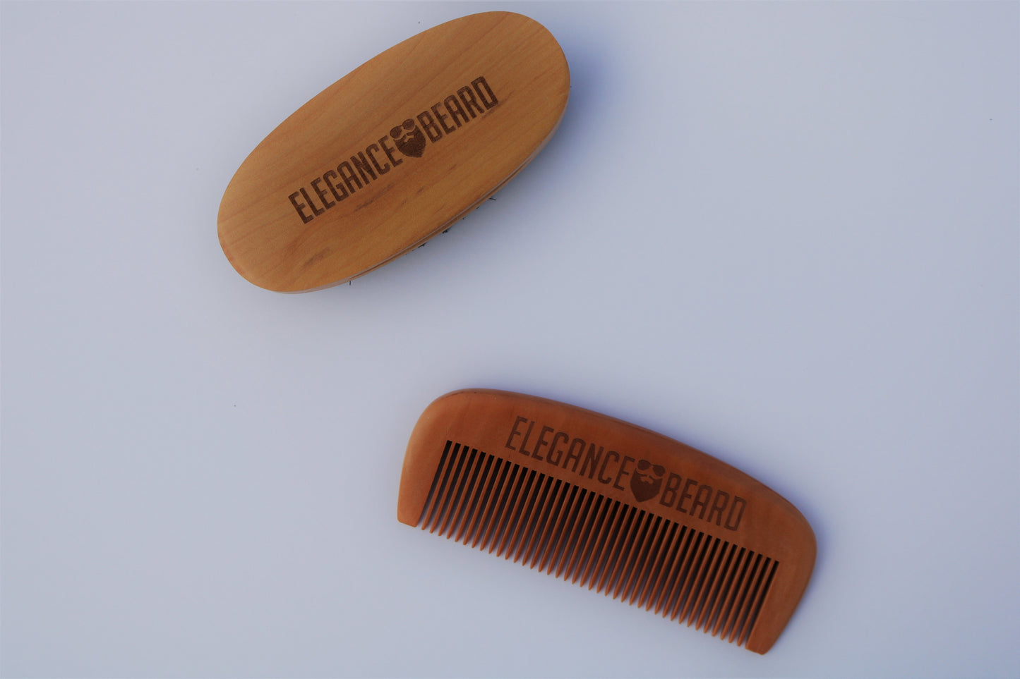 Brosse à Barbe Vegan + Peigne à Barbe en Bois